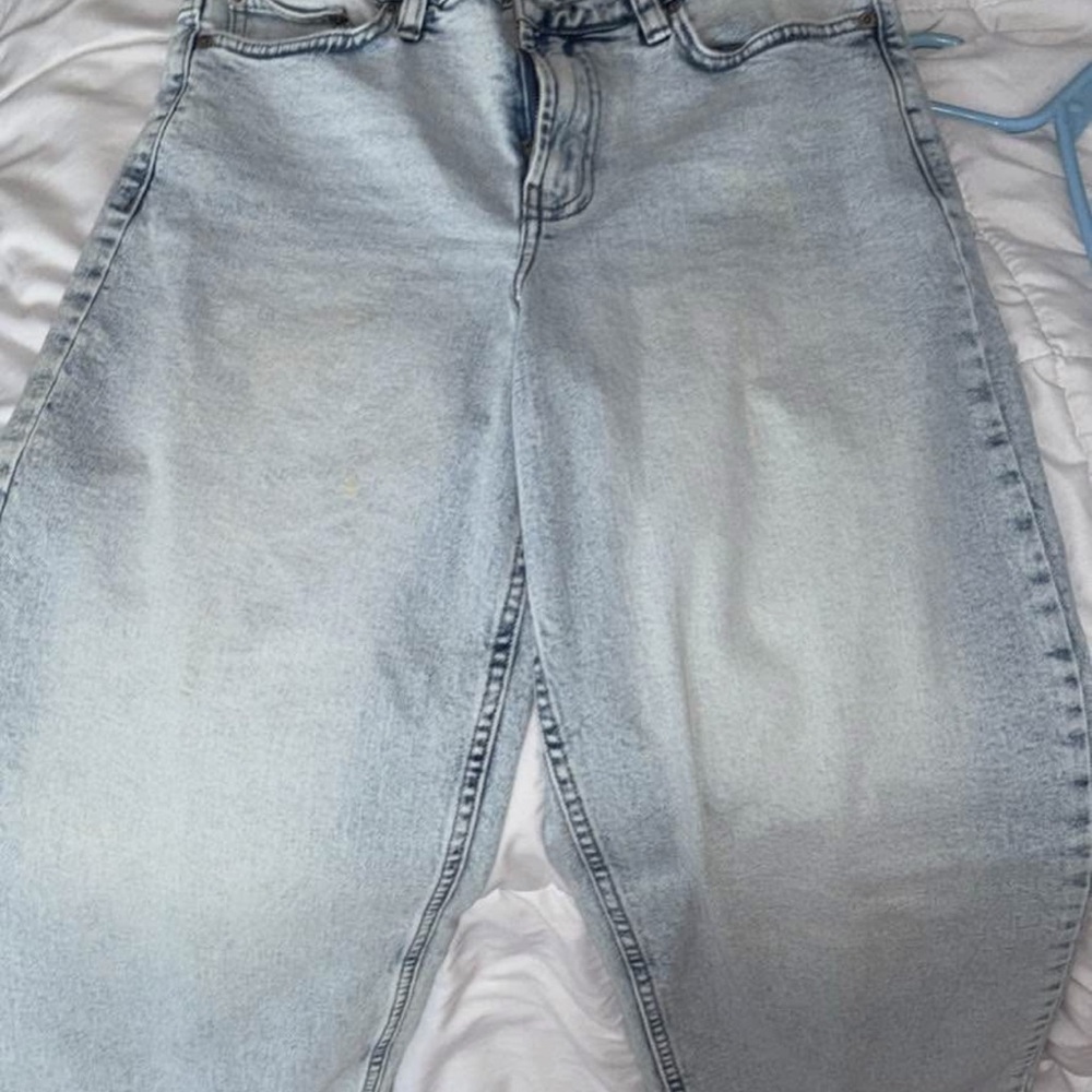 Calvin Klein Jeans Women's Light Wash Boyfriend Jeans